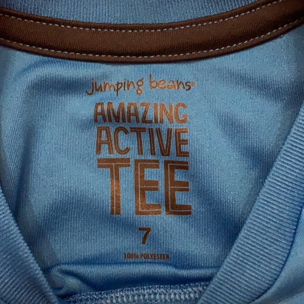 2 boys shirts, one size 7 (Jumping Beans brand from Kohl’s), one Gap size small - Picture 3 of 6